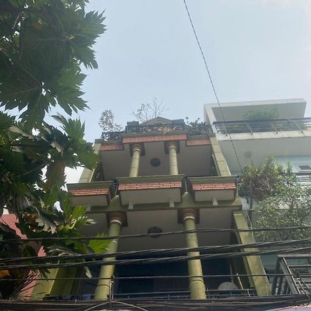 Lucky Homestay Sai Gon Airport & Gan Benh Vien 175 Хошимин Экстерьер фото